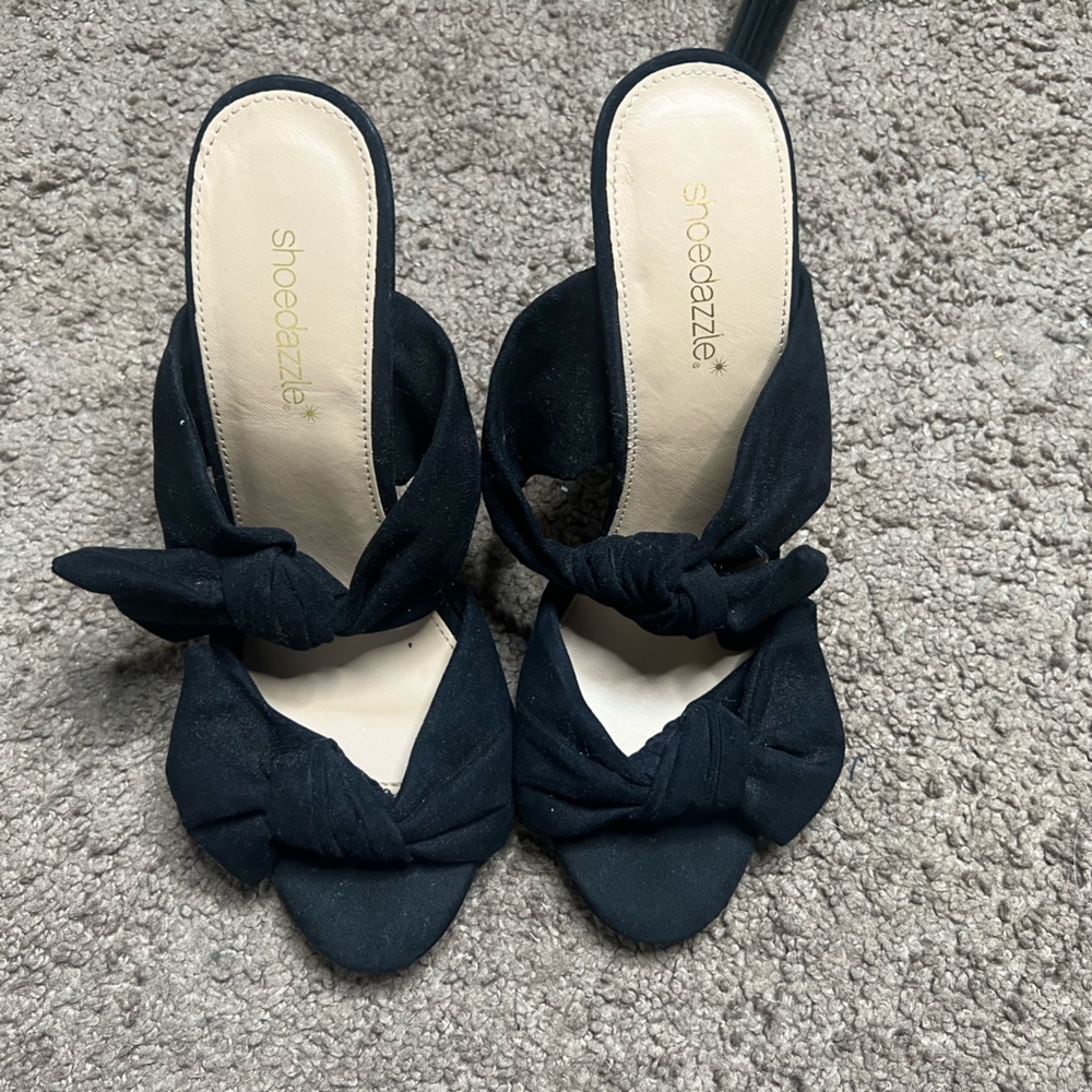 Cute black dainty heels